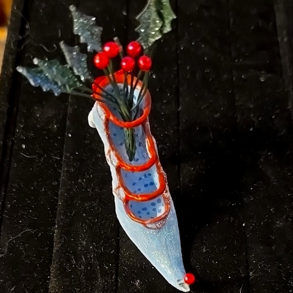 Unique Blue and Red Decorative Shoe Ornament - Picture 5 of 6